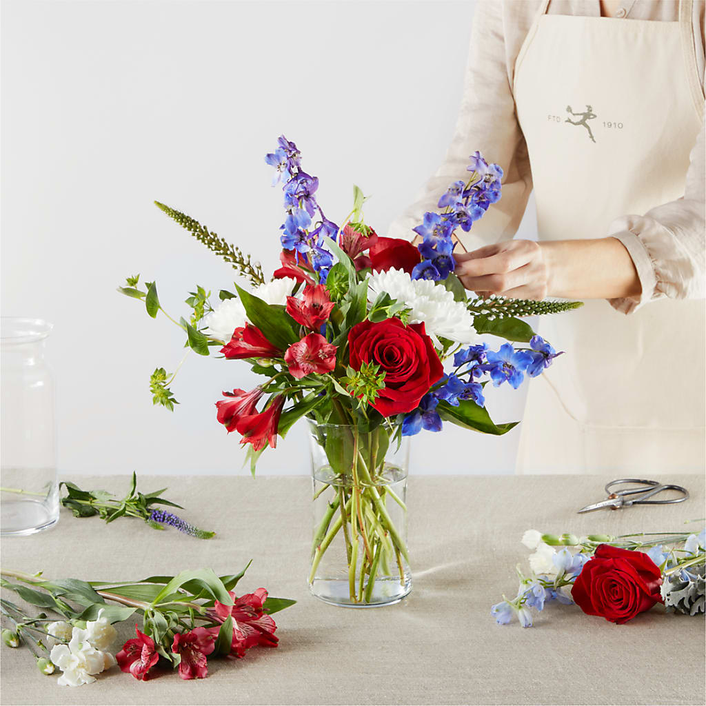 Star Spangled - A Florist Original – SMITH'S, Salt Lake City UT