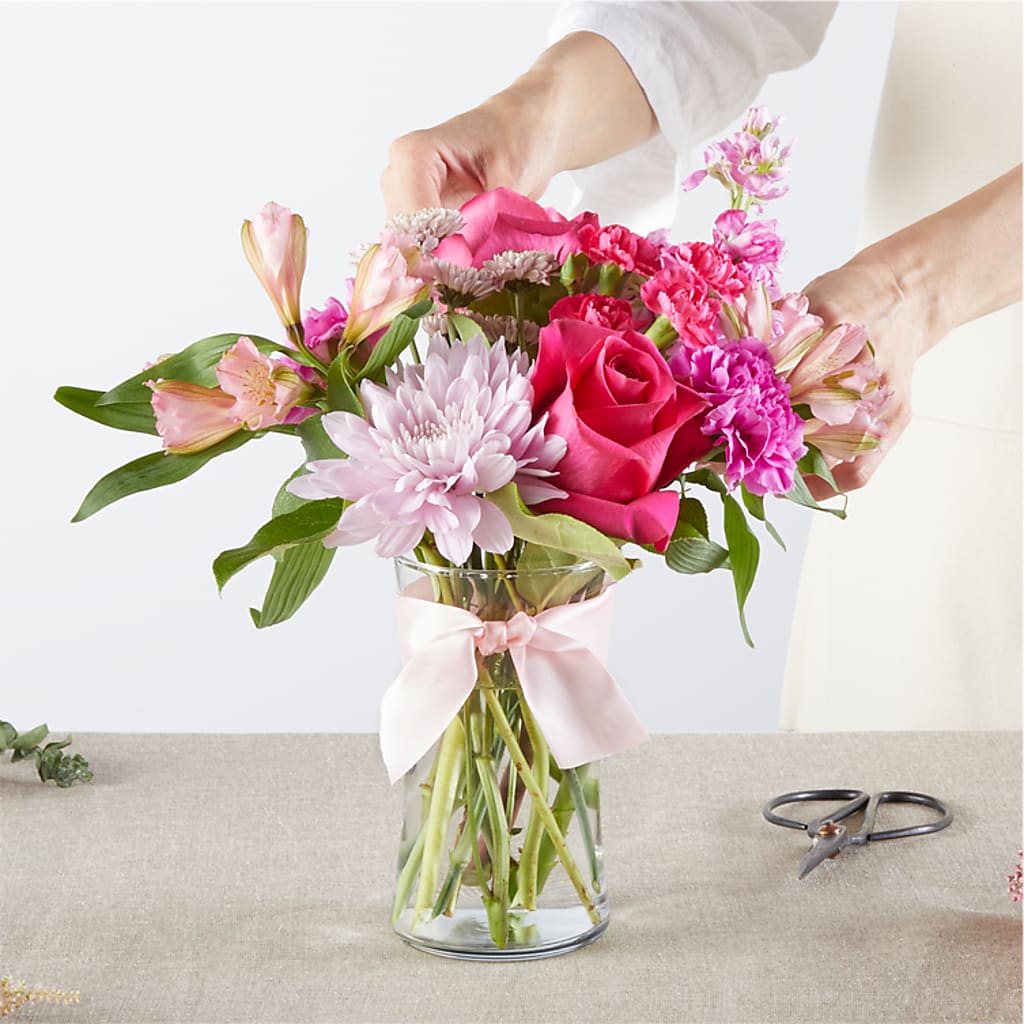 Pink Ribbon - A Florist Original – SMITH'S, Salt Lake City UT