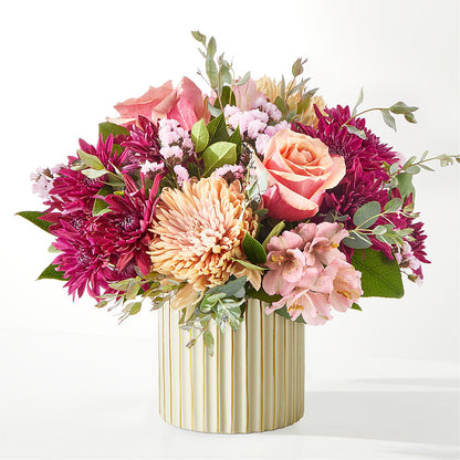 Berry Cobbler Bouquet with Ivory Vase – SMITH'S, Salt Lake City UT